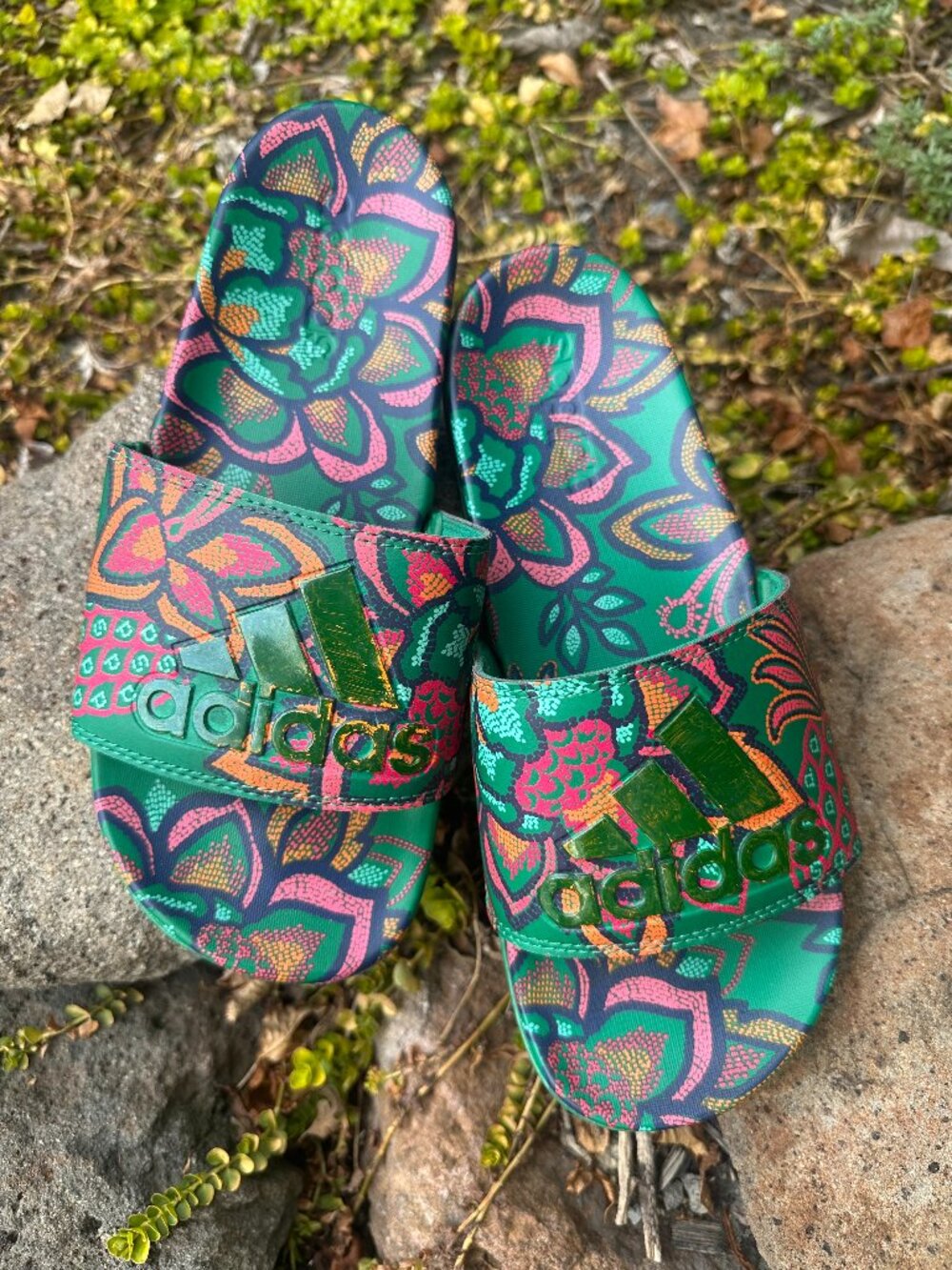 Adidas Floral Slides Size 7 Green Multicolor Statement Sandals